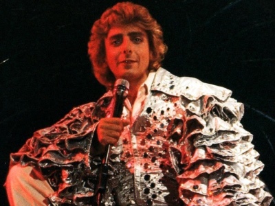 Barry Manilow in the 1980s